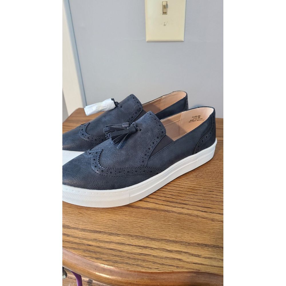 NWOB Journee Collection Alisha Wingtip Slip On Tasseled Loafer Shoes Sz 9.5